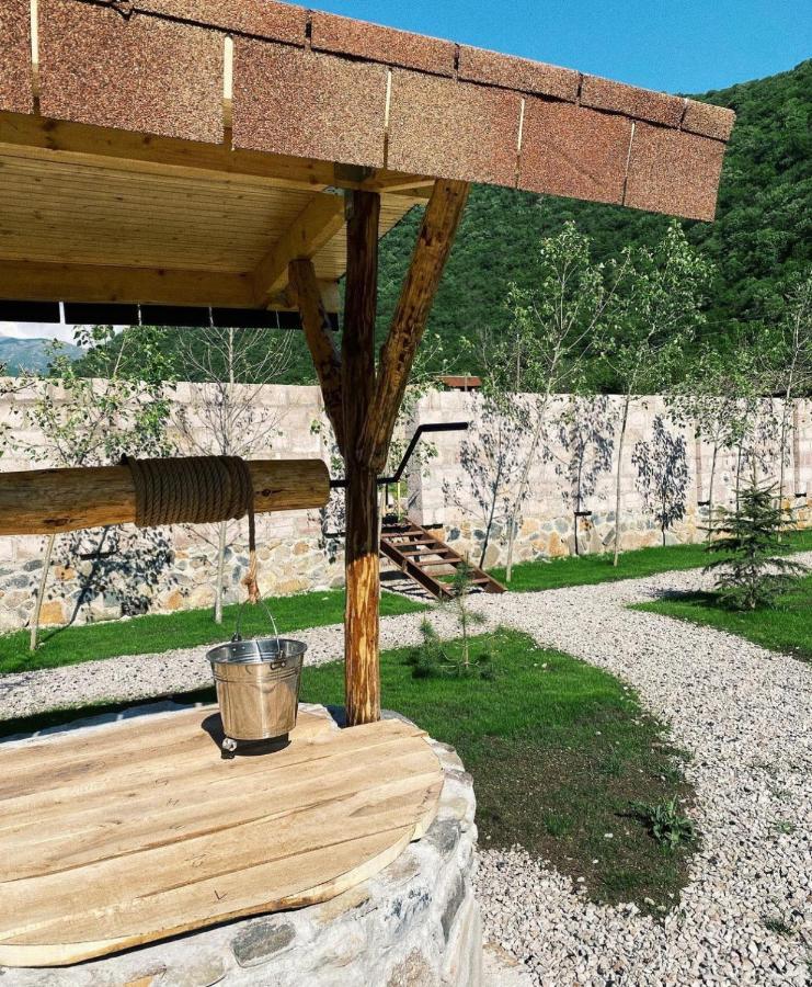 Hovek Guest House Dilijan Eksteriør bilde
